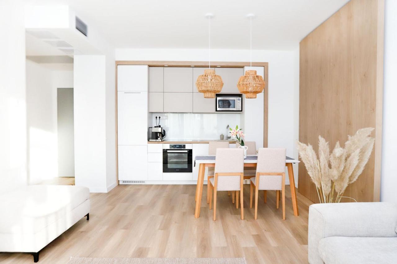 Platan Beach Apartman With Lakeview Balatonboglár Dış mekan fotoğraf